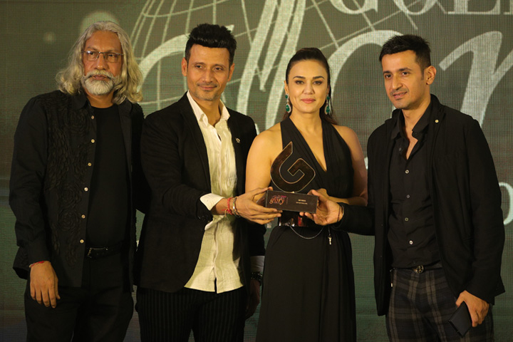 Brands Impact, Golden Glory Awards, GGA, Preity Zinta, Award