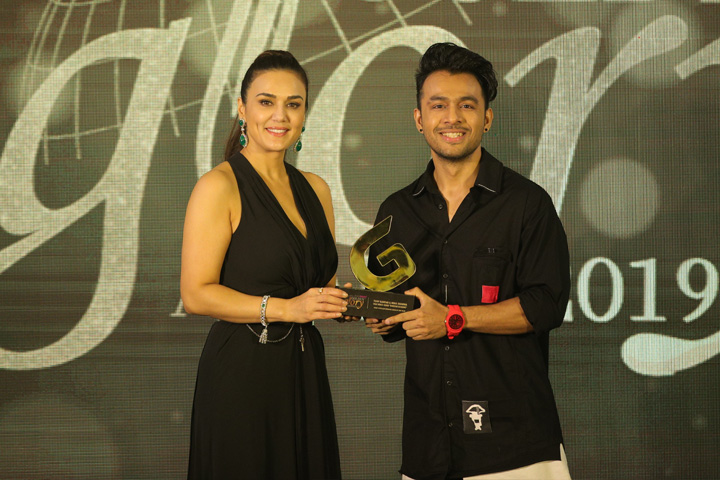 Brands Impact, Golden Glory Awards, GGA, Preity Zinta, Award